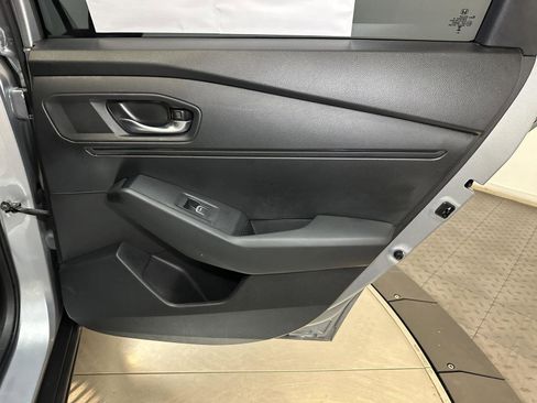 Used 2024 Honda Accord EX image 34