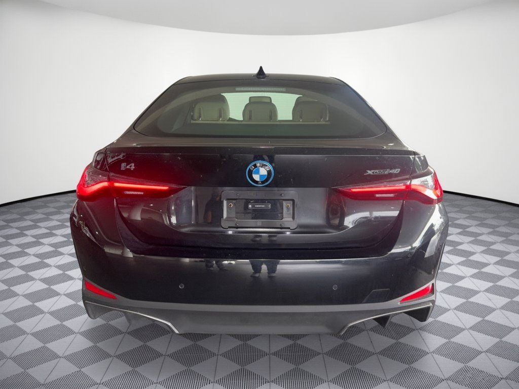 Used 2024 BMW i4 xDrive40i w/ Premium Package AWD/4WD image 8