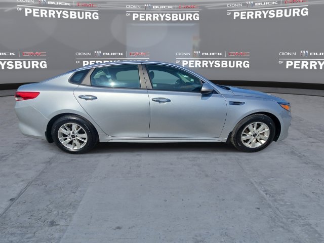 Used 2018 Kia Optima LX FWD image 9