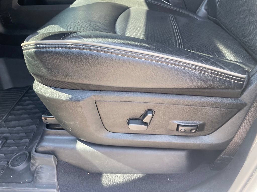 Used 2021 RAM 3500 Laramie w/ Safety Group AWD/4WD image 13