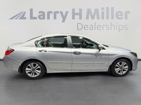Used 2013 Honda Accord LX image 6