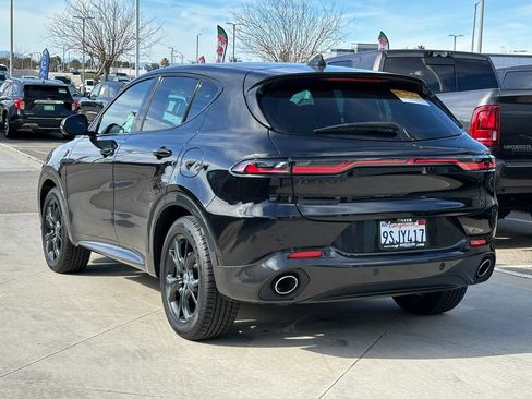 Certified 2024 Dodge Hornet R/T Plus w/ Tech Pack Plus w/o Parking image 4