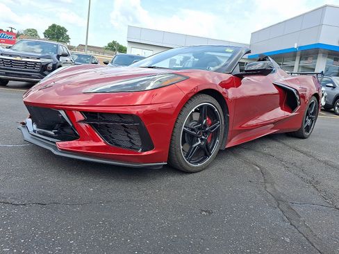 Used 2022 Chevrolet Corvette Stingray Preferred Conv w/ Z51 Performance Package RWD image 1