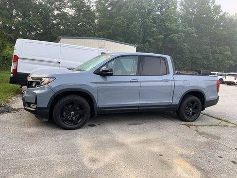 Used 2023 Honda Ridgeline Black Edition image 5