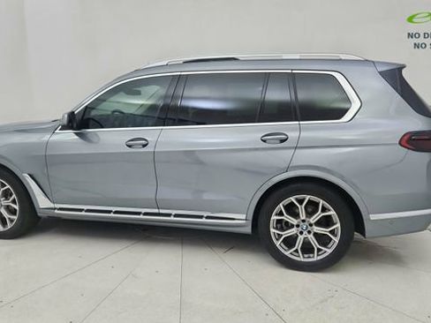 Used 2025 BMW X7 xDrive40i AWD/4WD image 4