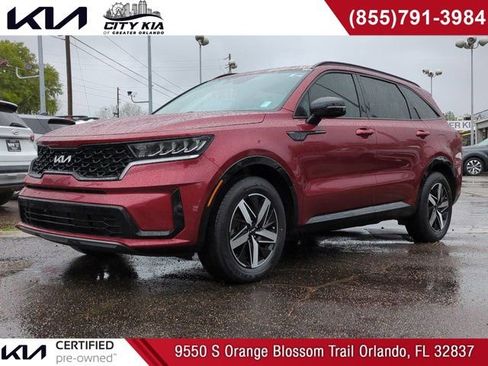 Certified 2023 Kia Sorento S FWD image 1