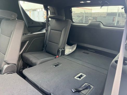 Used 2022 Chevrolet Tahoe LS w/ Driver Alert Package image 13