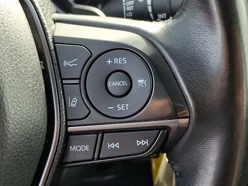Used 2023 Toyota Camry SE FWD image 21