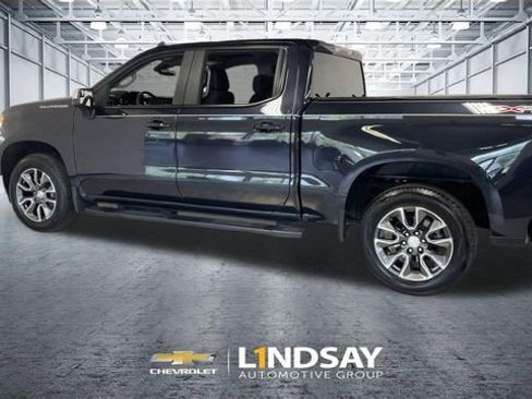 Used 2024 Chevrolet Silverado 1500 LT AWD/4WD image 7
