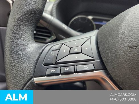 Used 2024 Nissan Sentra SV FWD image 23