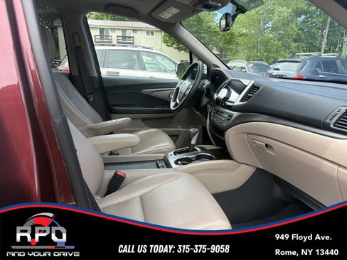 Used 2019 Honda Ridgeline RTL-T image 25