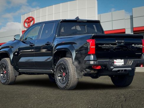 Used 2024 Toyota Tacoma TRD Pro image 5