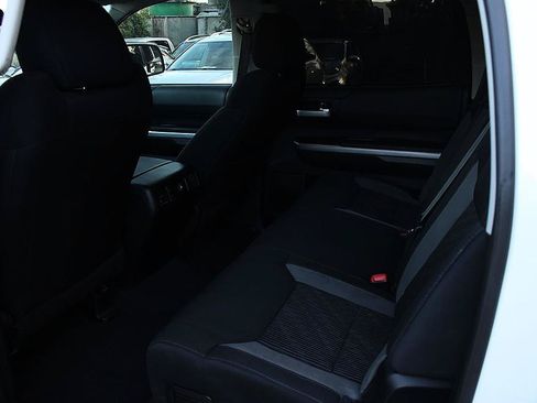 Used 2014 Toyota Tundra SR5 w/ SR5 Upgrade Package RWD image 11