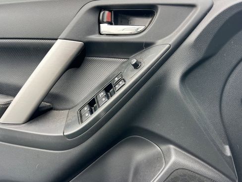 Used 2015 Subaru Forester 2.0XT Premium w/ Popular Package #2 image 13