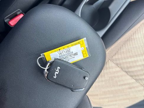 Used 2026 Kia Seltos LX FWD image 5