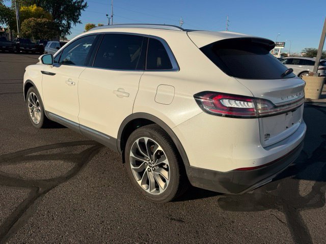 Used 2022 Lincoln Nautilus Reserve w/ Equipment Group 201A FWD image 8