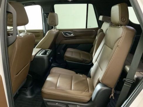 Used 2022 Chevrolet Tahoe High Country AWD/4WD image 28