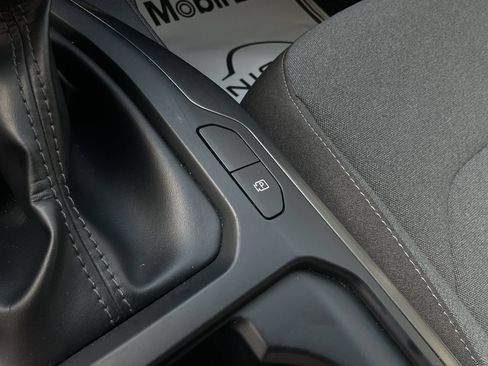 Used 2025 Kia K4 FWD image 25