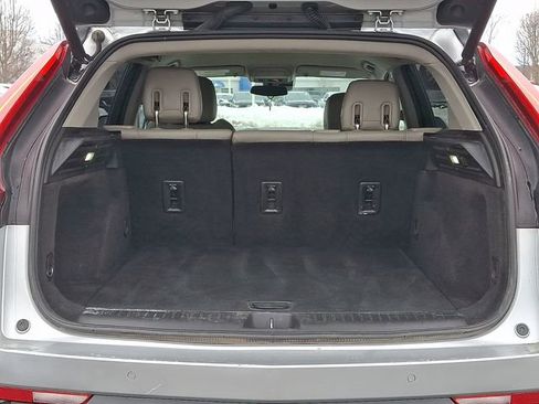 Used 2021 Cadillac XT4 Luxury w/ Trailering Package AWD/4WD image 28