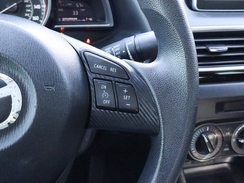 Used 2016 MAZDA MAZDA3 i Sport image 27