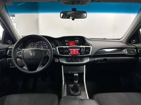Used 2013 Honda Accord EX image 37