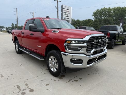Used 2026 RAM 2500 Big Horn AWD/4WD image 31