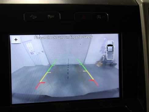 Used 2018 Ford F150 Lariat image 32