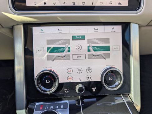 Used 2018 Land Rover Range Rover HSE AWD/4WD image 21