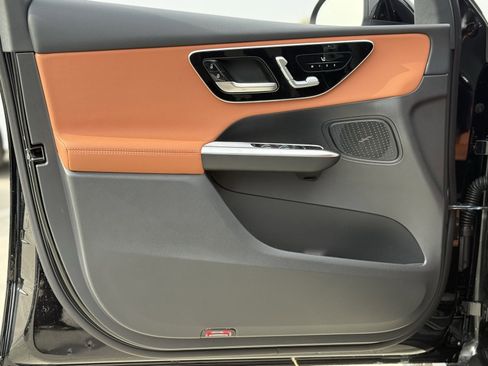 New 2026 Mercedes-Benz GLC 300 GLC 300 image 14