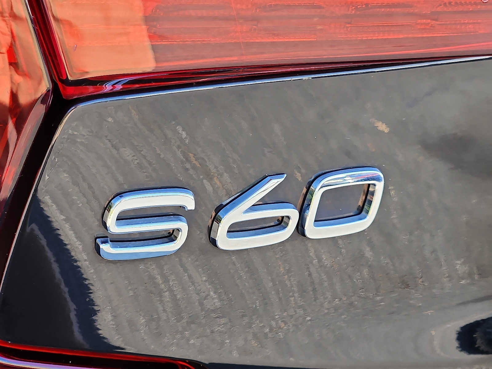 Certified 2024 Volvo S60 B5 Plus w/ Climate Package AWD/4WD image 28