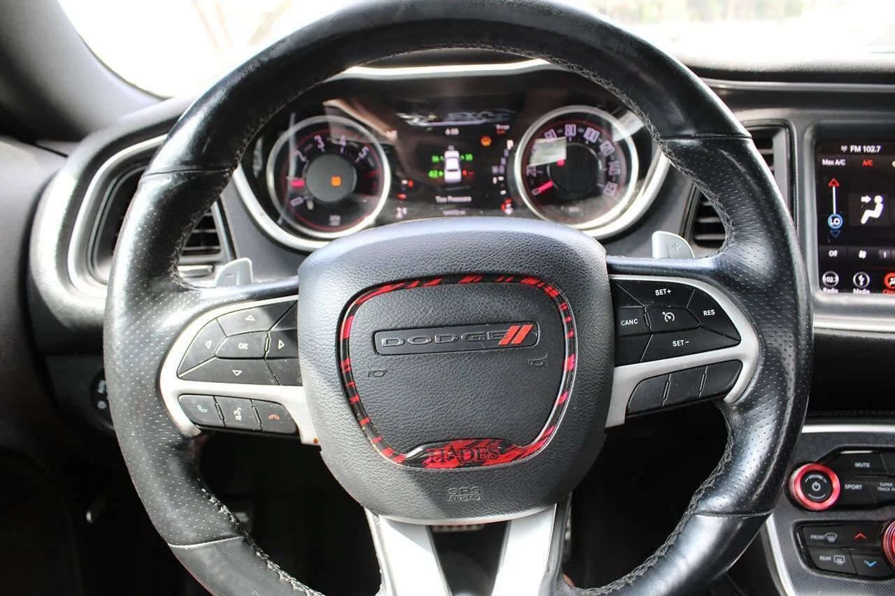 Used 2018 Dodge Challenger R/T Plus RWD image 12