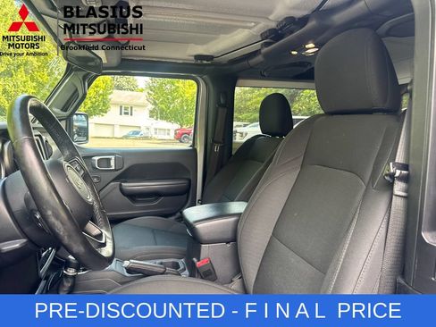Used 2020 Jeep Wrangler Sport AWD/4WD image 13