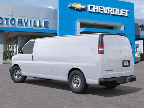 New 2026 Chevrolet Express 2500 Extended w/ Communications Package RWD image 3