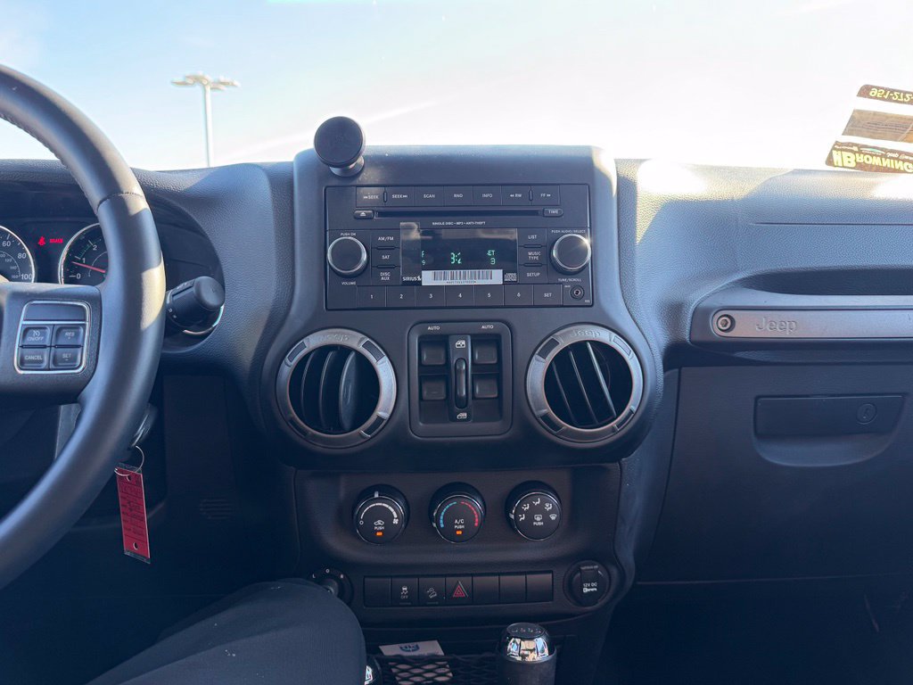 Used 2014 Jeep Wrangler Unlimited Sport w/ Quick Order Package 24S AWD/4WD image 9