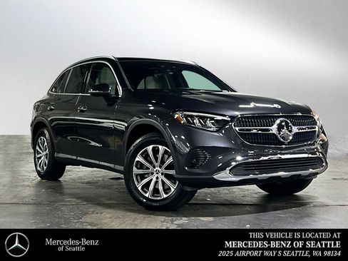 Certified 2025 Mercedes-Benz GLC 300 GLC 300 image 1
