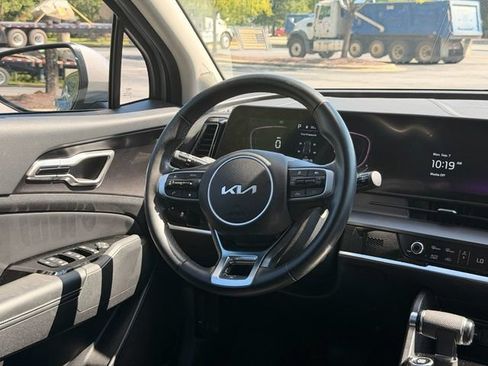 Used 2024 Kia Sportage EX FWD image 20