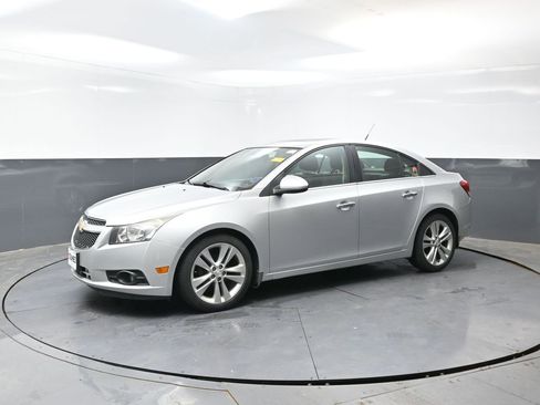 Used 2013 Chevrolet Cruze LTZ FWD image 7