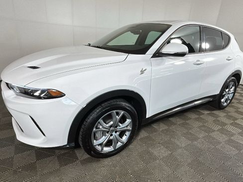 Used 2024 Dodge Hornet R/T AWD/4WD image 8