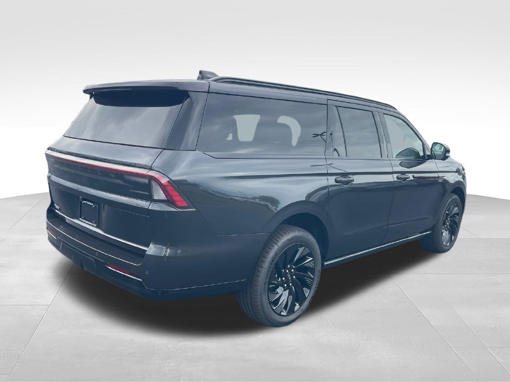 New 2027 Lincoln Navigator L Reserve w/ Jet Appearance Package AWD/4WD image 5