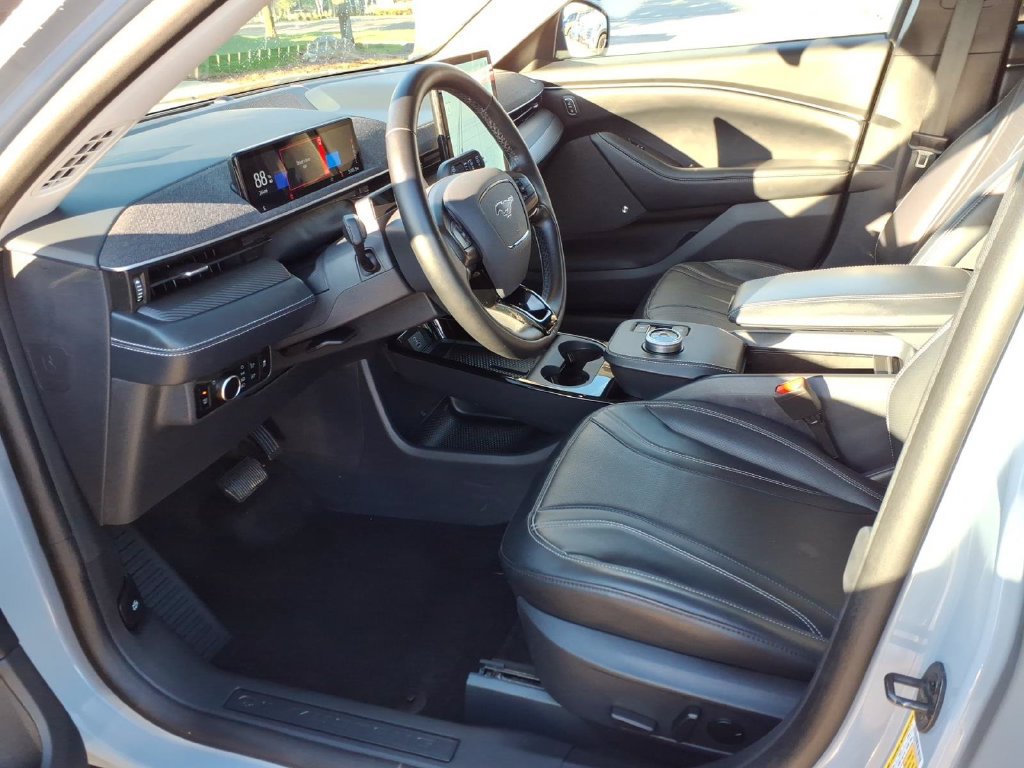 Used 2024 Ford Mustang Mach-E Premium AWD/4WD image 10