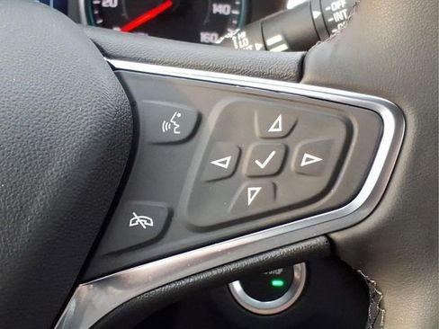 Used 2024 Chevrolet Equinox LT w/ LPO, Floor Liner Package image 27