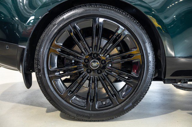 Used 2026 Land Rover Range Rover SE AWD/4WD image 20