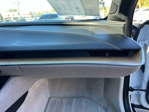 Used 2024 Lucid Air Touring image 62