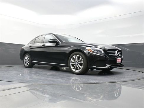 Used 2017 Mercedes-Benz C 300 4MATIC Sedan image 27