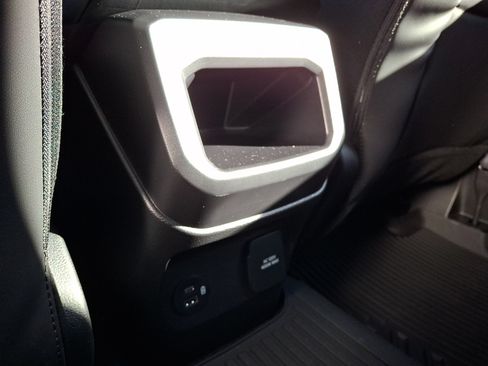 Used 2025 Ford Ranger Raptor AWD/4WD image 10