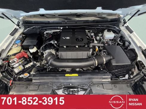 Certified 2022 Nissan Frontier SV AWD/4WD image 39