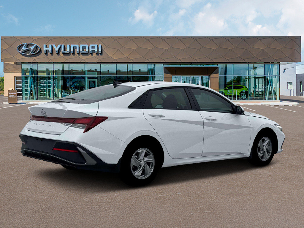 New 2026 Hyundai Elantra SE FWD image 9