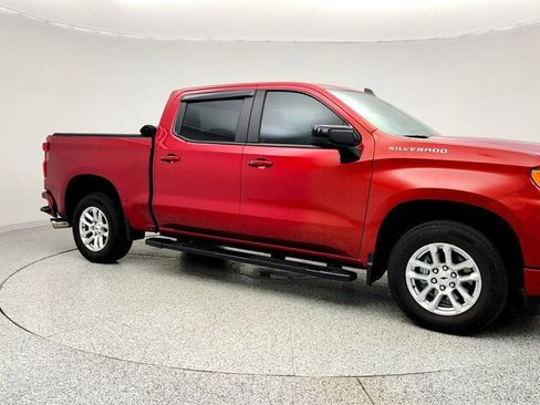 Used 2024 Chevrolet Silverado 1500 RST image 3