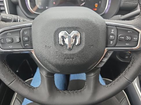New 2026 RAM 2500 Laramie AWD/4WD image 12