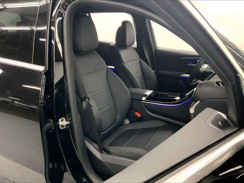New 2026 Mercedes-Benz GLC 300 image 3